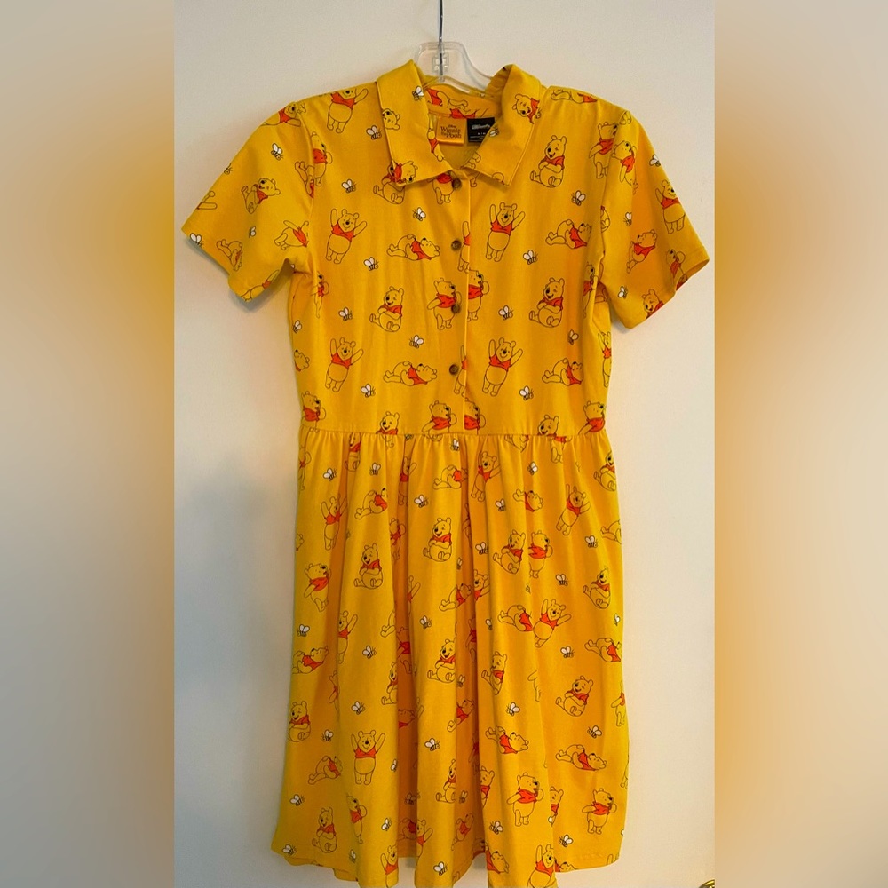 Disney Winnie the Pooh Allover Print Dress Cakeworthy. Excellent condition